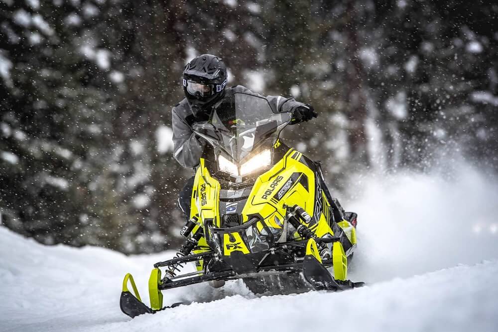 Горные снегоходы Arctic Cat