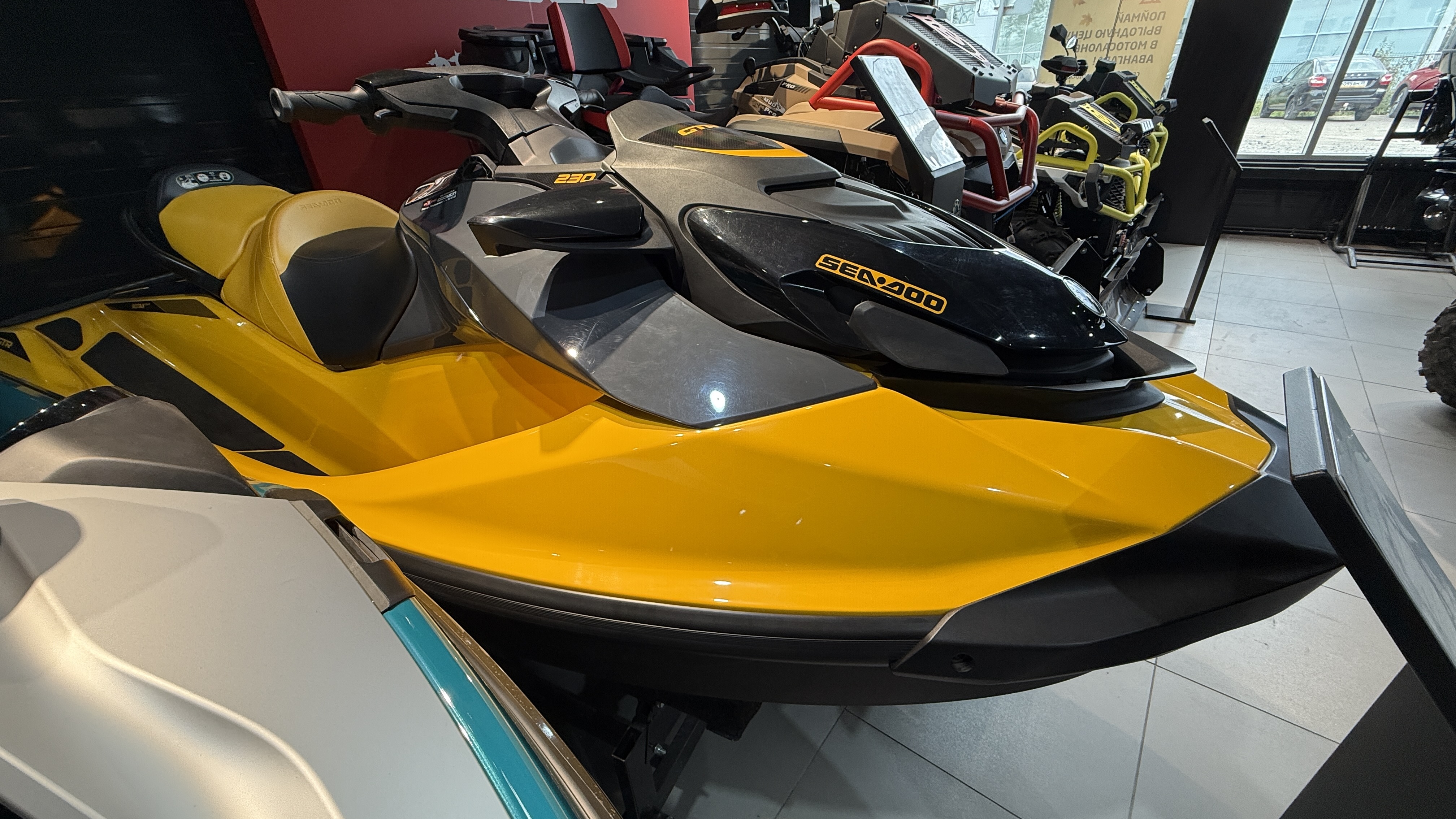 Гидроцикл Sea-Doo GTR 230 2022 желтый