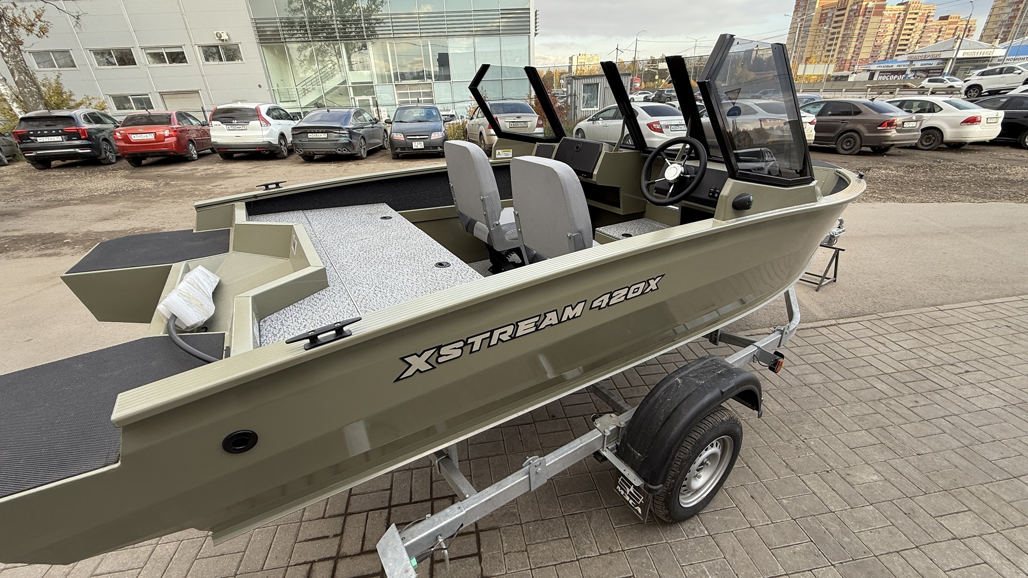 Лодка алюминиевая Xstream 420 Х  песочный