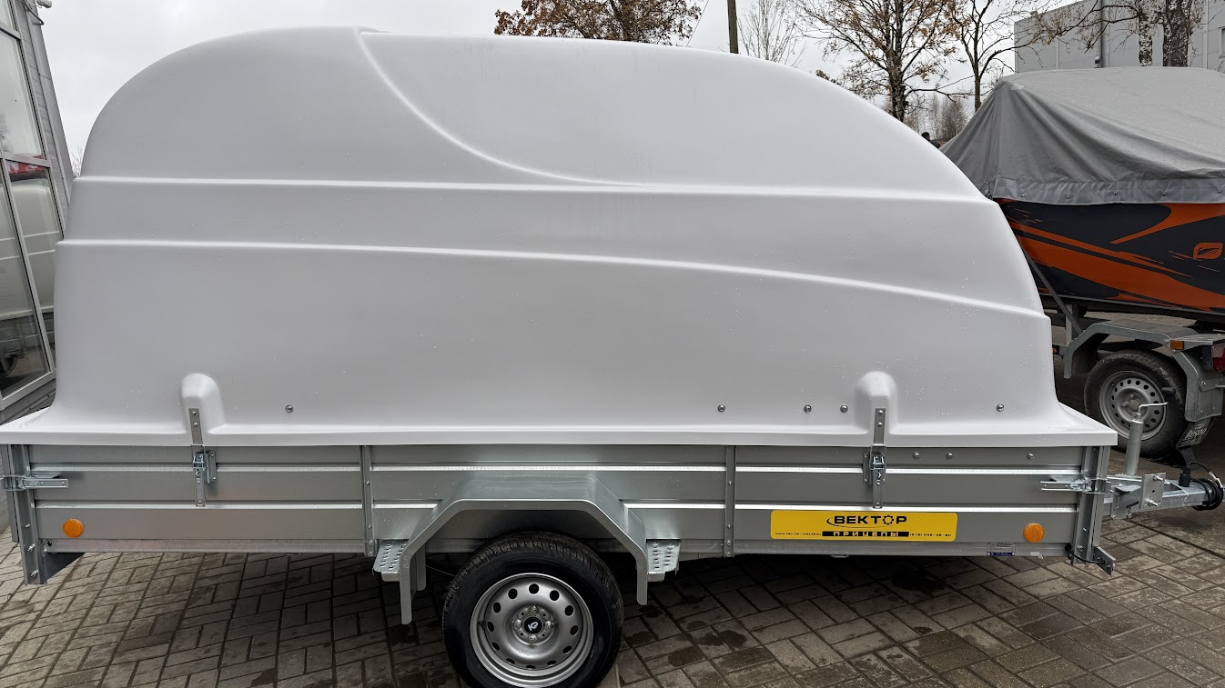 Прицеп Вектор ЛАВ 81012A с пластиковой крышкой