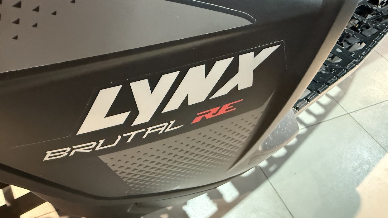 Снегоход BRUTAL RE 400 900 ACE Turbo R