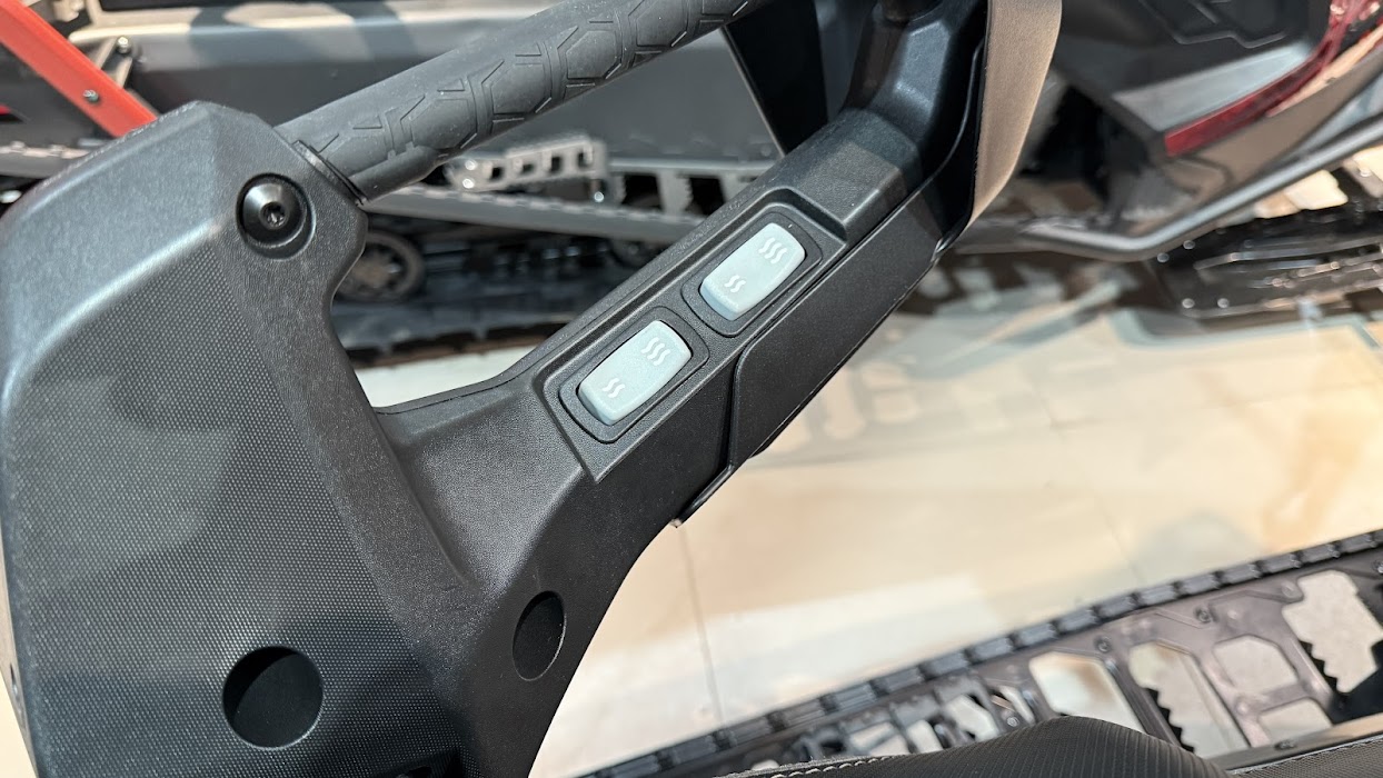 Снегоход Lynx Commander LTD 900 ACE Turbo Passenger KIT