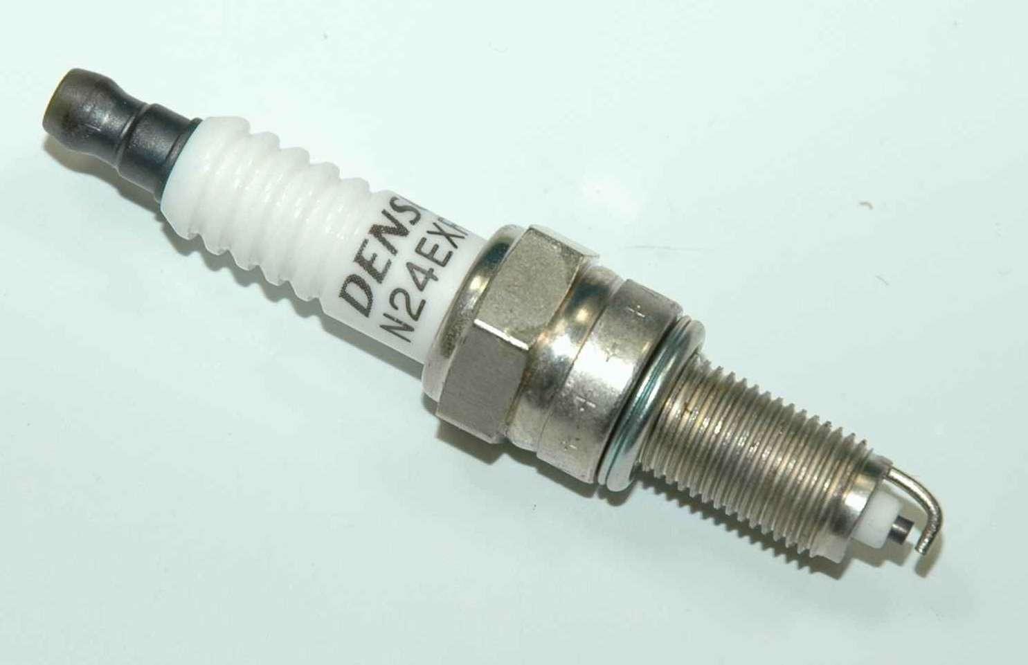Свеча зажигания N24EXRB