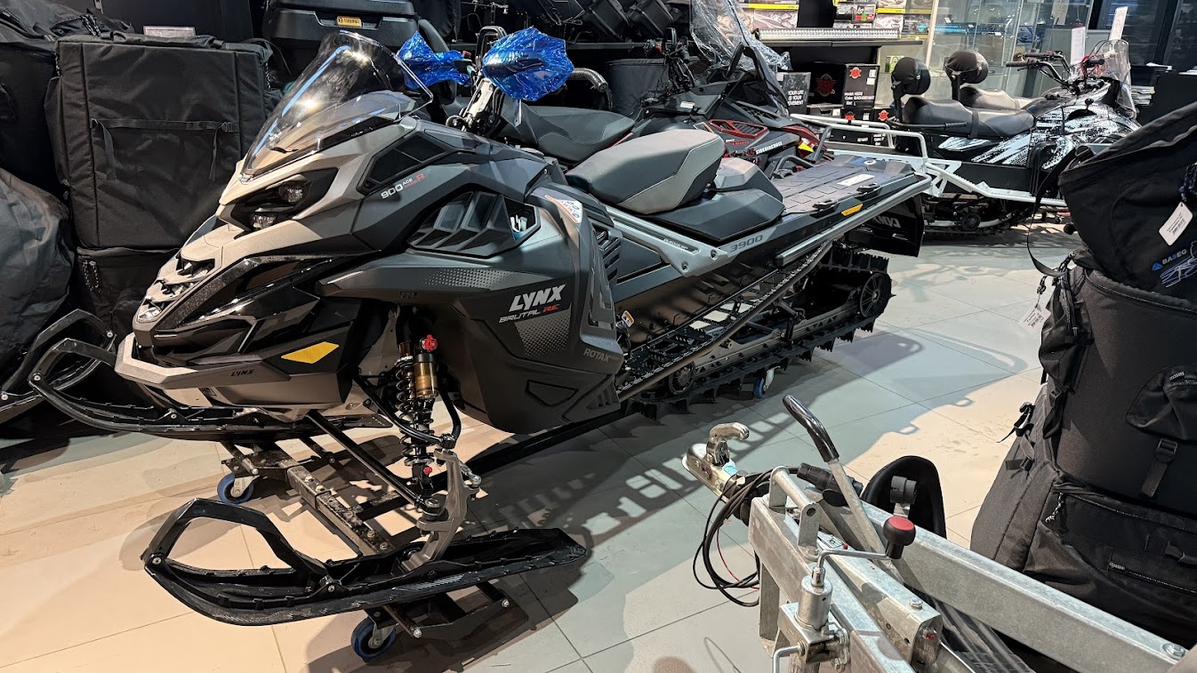 Снегоход BRUTAL RE 400 900 ACE Turbo R