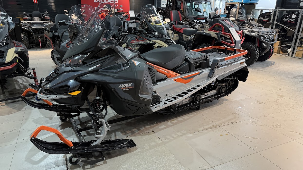 Снегоход LYNX 69 RANGER PRO 900 ACE TURBO (2025)